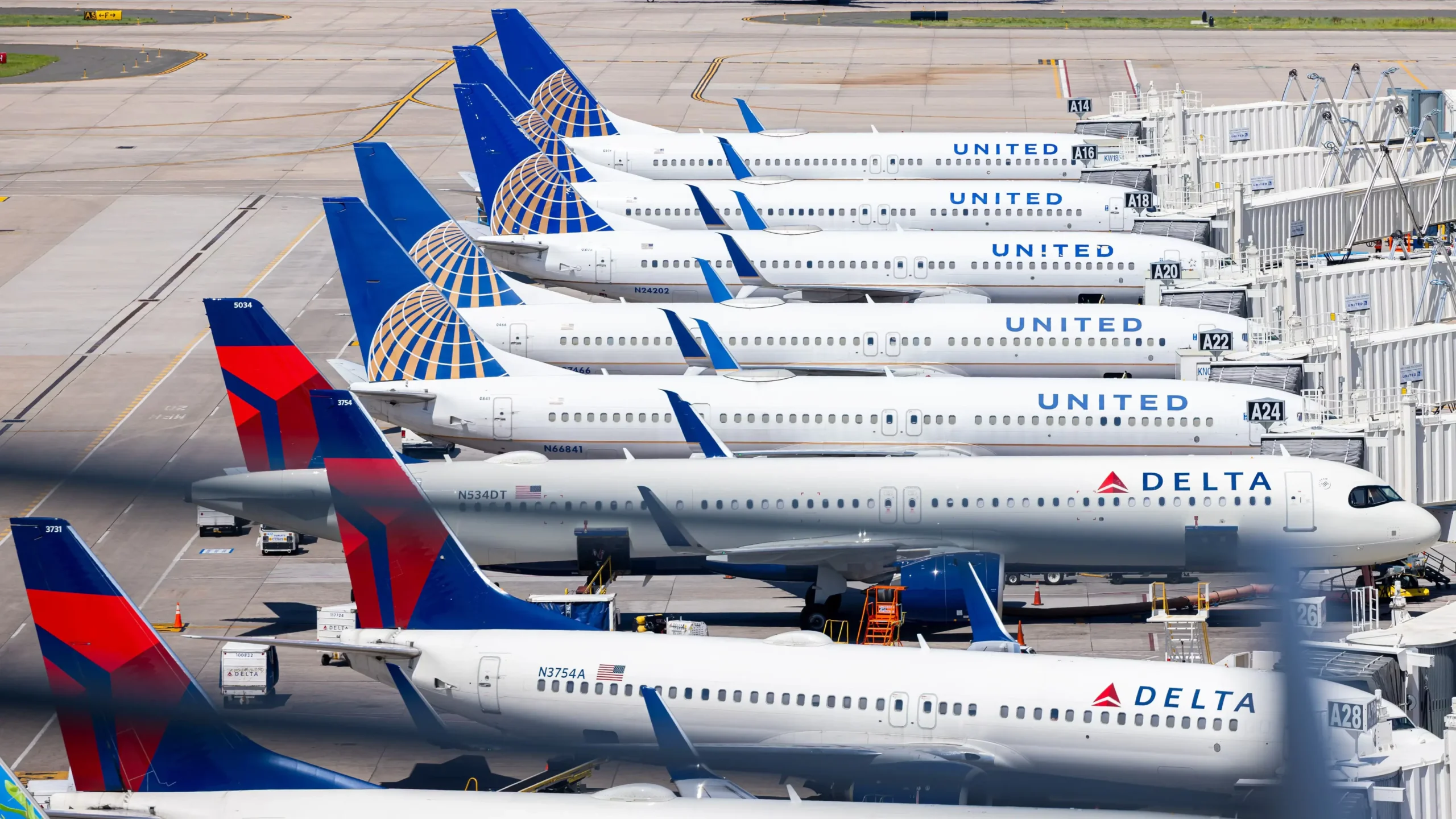 United Passenger Pleads Guilty to Stabbing Flight Attendant