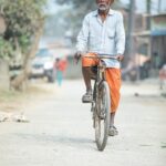 Flying solo travel tips