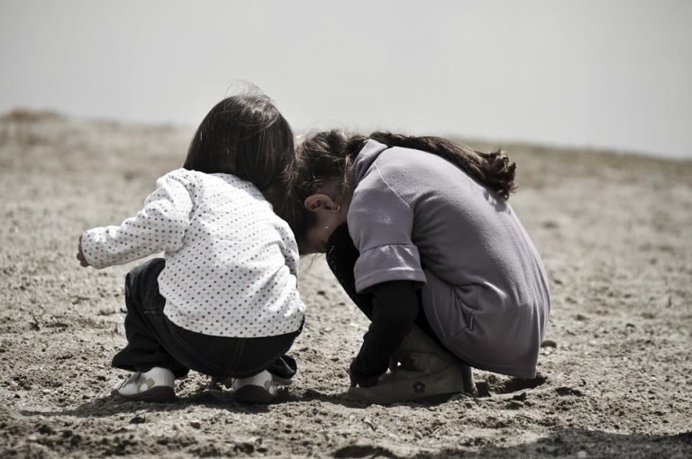 Direct vs. connecting flights