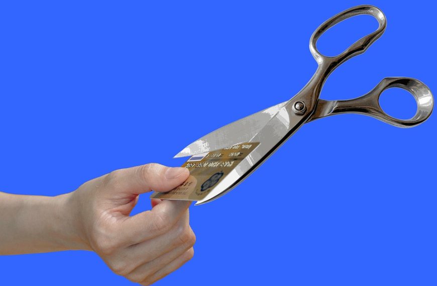 Earning points with credit cards