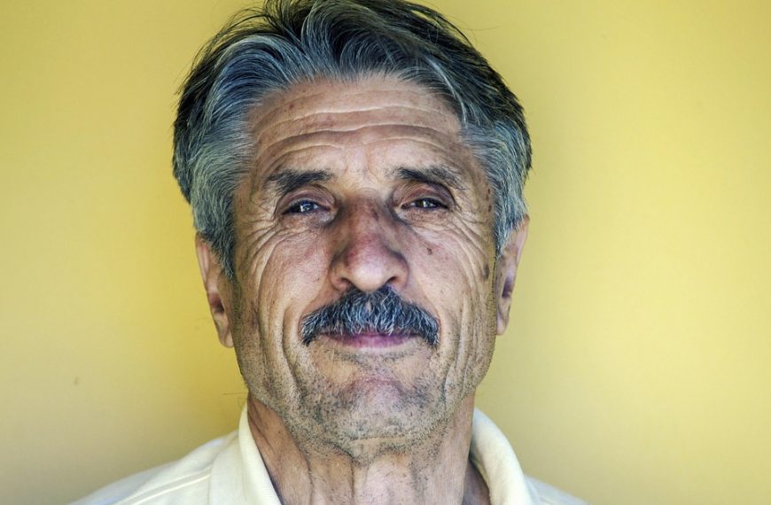 Flying with elderly parents