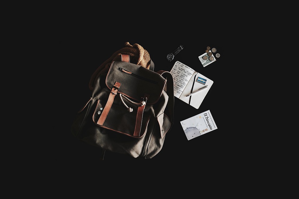 Christmas travel guide